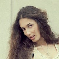 Margarita Milan Naken