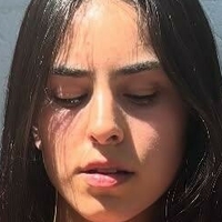 Maria Luz Naken