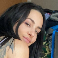 Maria Phlores Naken