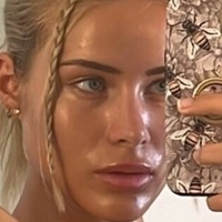 Mary.Bella Naken