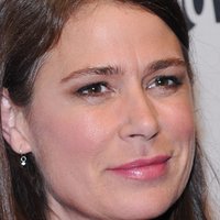 Maura Tierney Naken