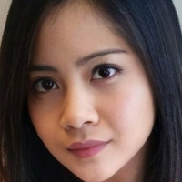 Maya Mustika Naken