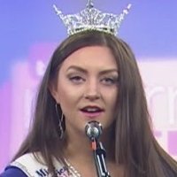 Megan Swanson Naken