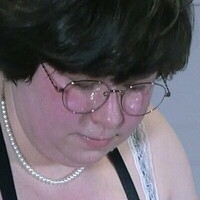 meloniekares2 Naken