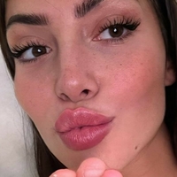 MiaMelanie Naken