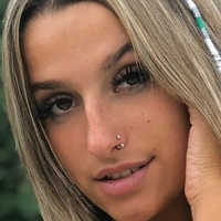 Mica Giammaria Naken