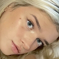 Michelle Maclachlan Naken