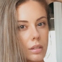 Midskarinnoelle Naken