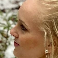 Milja Thureson Naken