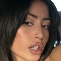 Miranda Ras Naken