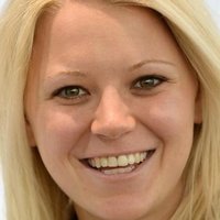 Miriam Gössner Naken