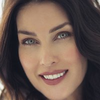 Mitzi Martin Naken