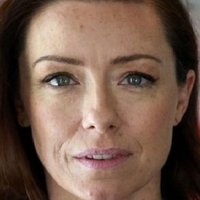 Molly Parker Naken