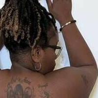 ms.thickerthan Naken