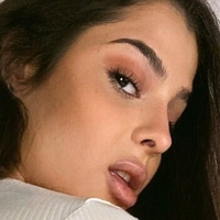 Nadja Lapiedra Naken
