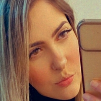 Nahzinhaa Naken