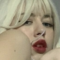 Naomifrosti Naken