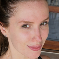 Natalia Kreuser Naken