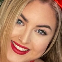 Natalia Rae Reynolds Naken