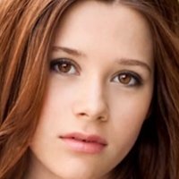 Natasha Calis Naken
