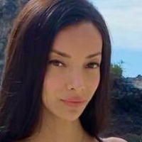 Nayara Archibald Naken