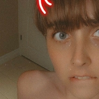 Nera Grace Naken