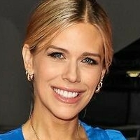 Nicki Shields Naken