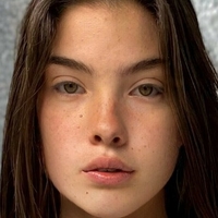 Nicolete Costa Naken