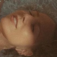 Niki Anson Naken