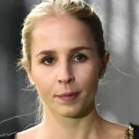 Nina Neuer Naken