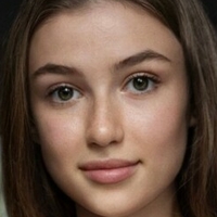 Olivia Casta Naken
