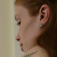 Olivia Jean Naken