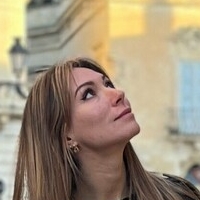 olivia_on_pole Naken