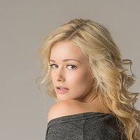 Olivia Preston Naken