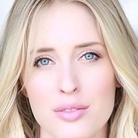 Olivia Scott Naken