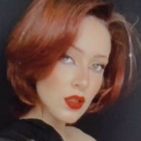 Oriana Valentine Naken