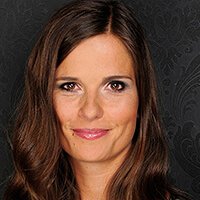 Pamela Grosser Naken