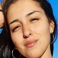 Paula Pérez Beneteau Naken