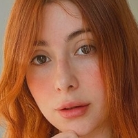 paulaeal Naken
