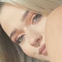 PeachyShea Naken