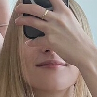 Petitelillie Naken