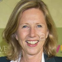 Petra Zieser Naken