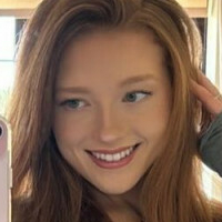 Phoebeisginger Naken