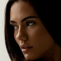 Raphaela Milagres Naken