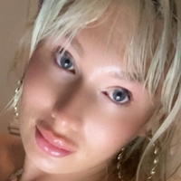 realchanellux Naken