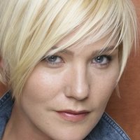 Renee Schuda Naken