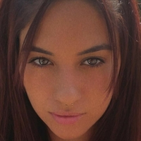 Rissaxtine Naken