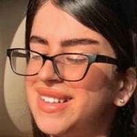 Romi Naken