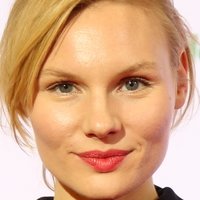 Rosalie Thomass Naken