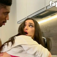 Rosiemonroex Naken